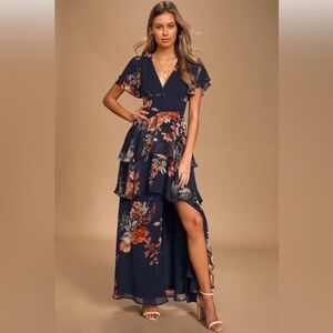 NWT Lulu’s Midnight Mood Navy Blue Floral Print Tiered Maxi Dress. Size Small